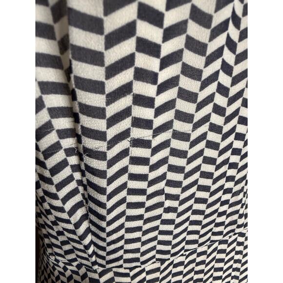 LK Bennett Addison Dress 2 - Picture 10 of 14